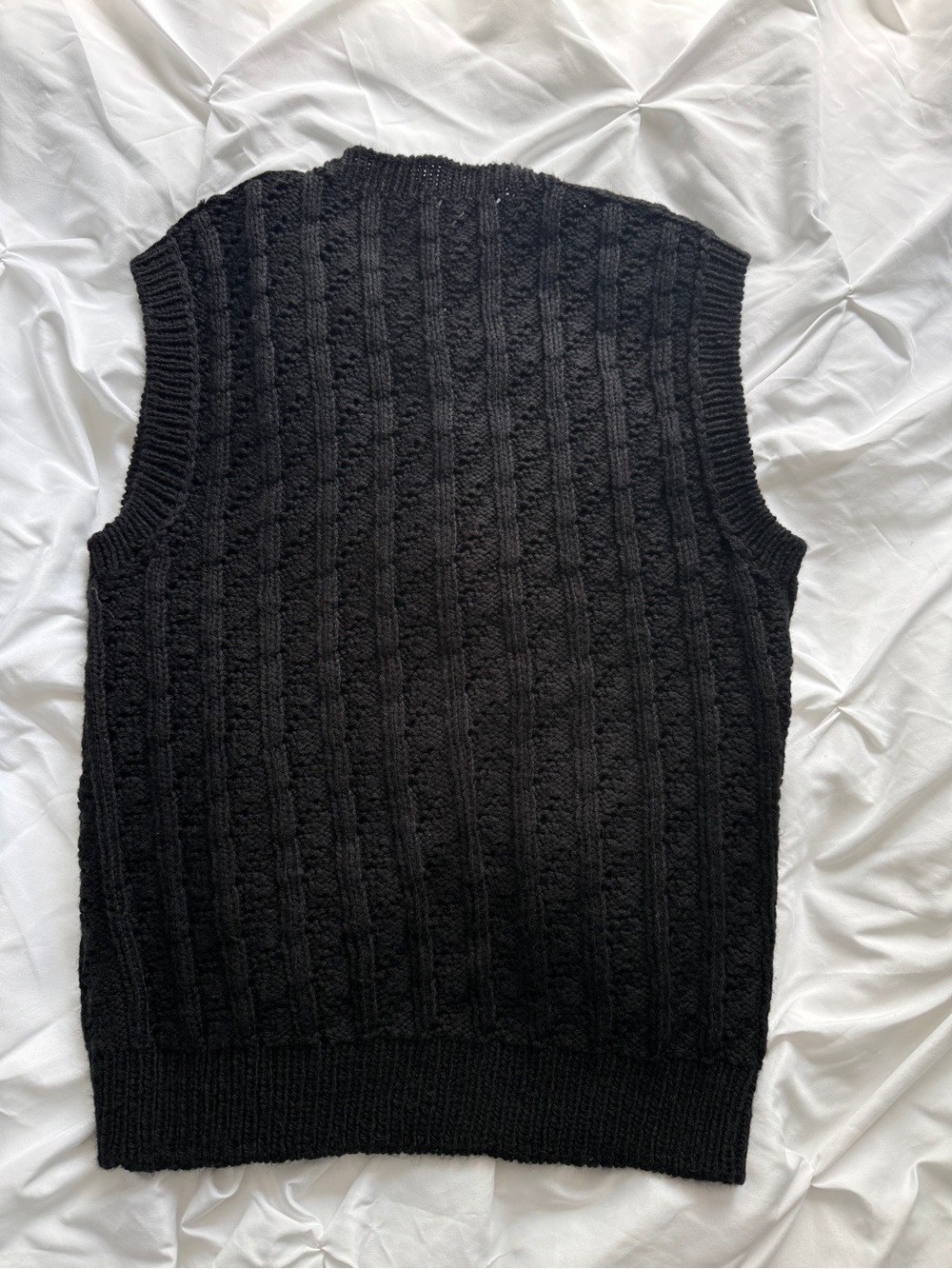 Women’s Black Cable Knit V-Neck Sweater Vest